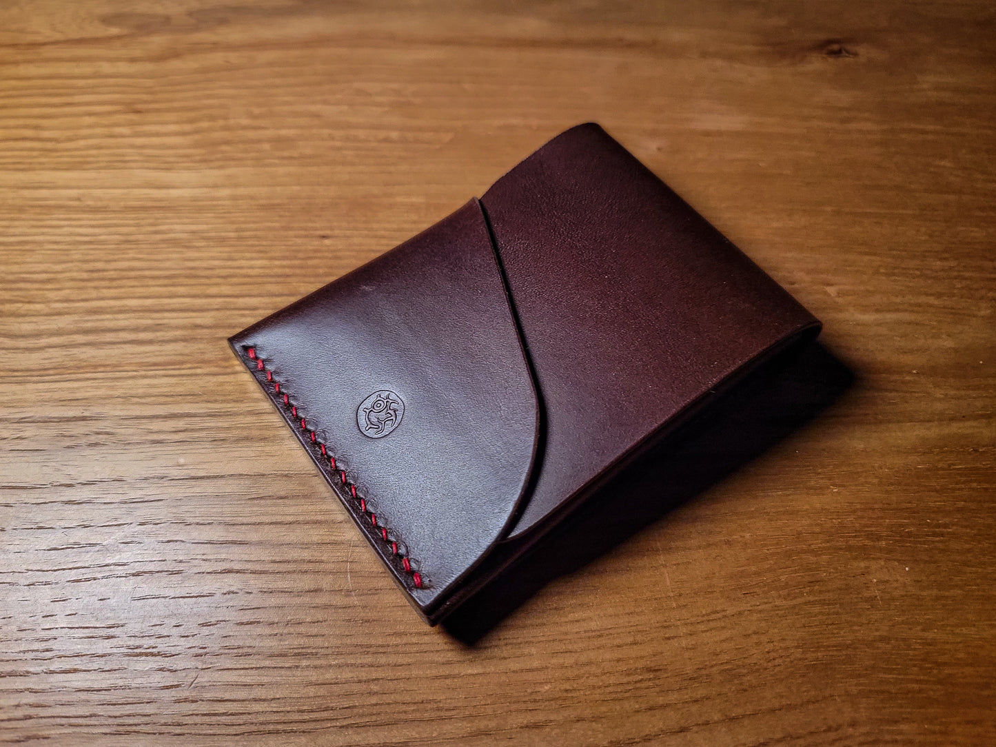 Pioneer Wallet - Walnut with Crimson Thread